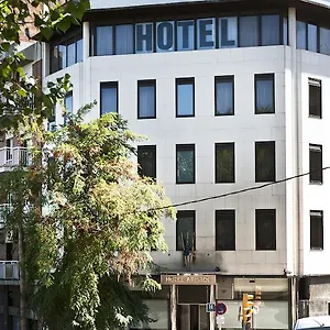 https://hotel-aristol.topbarcelonahotels.com